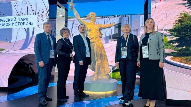 Волгоградцы приняли участие в торжествах в честь 375-летия образования в России отрасли ЖКХ